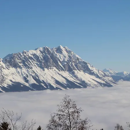 度假居 In Pruggern Mit Terrasse Und Garten By Interhome