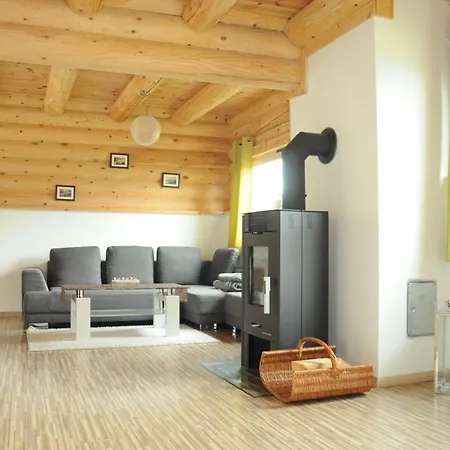 Prázdninový dům In Mit Terrasse Und Garten By Interhome *