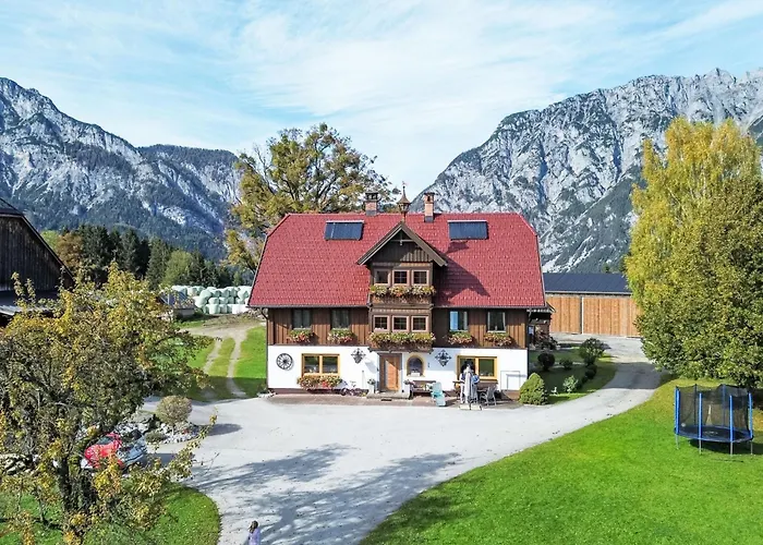 In Pruggern Mit Terrasse Und Garten By Interhome * 普鲁格恩