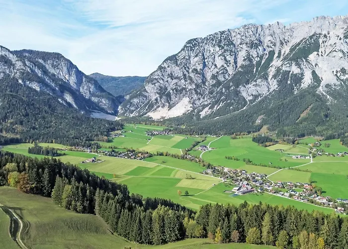 In Pruggern Mit Terrasse Und Garten By Interhome